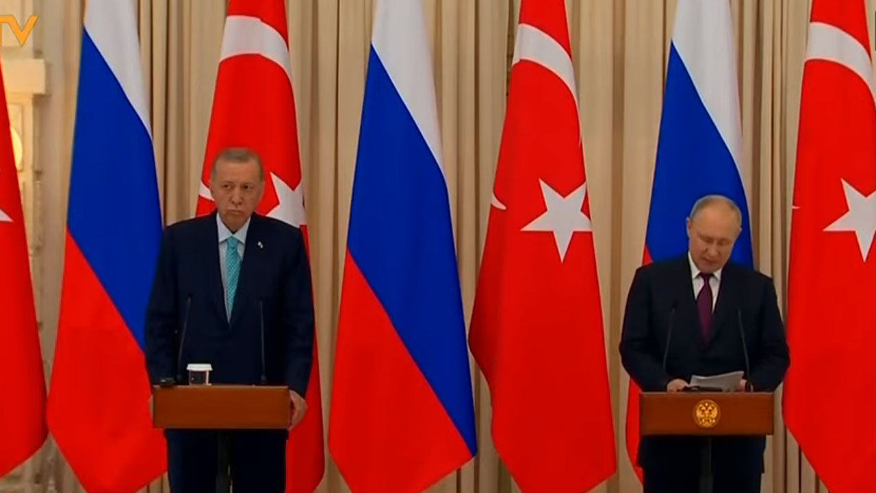 Cumhurbaşkanı Erdoğan ve Putin’den 3 saatlik Soçi görüşmesinden sonra önemli açıklamalar